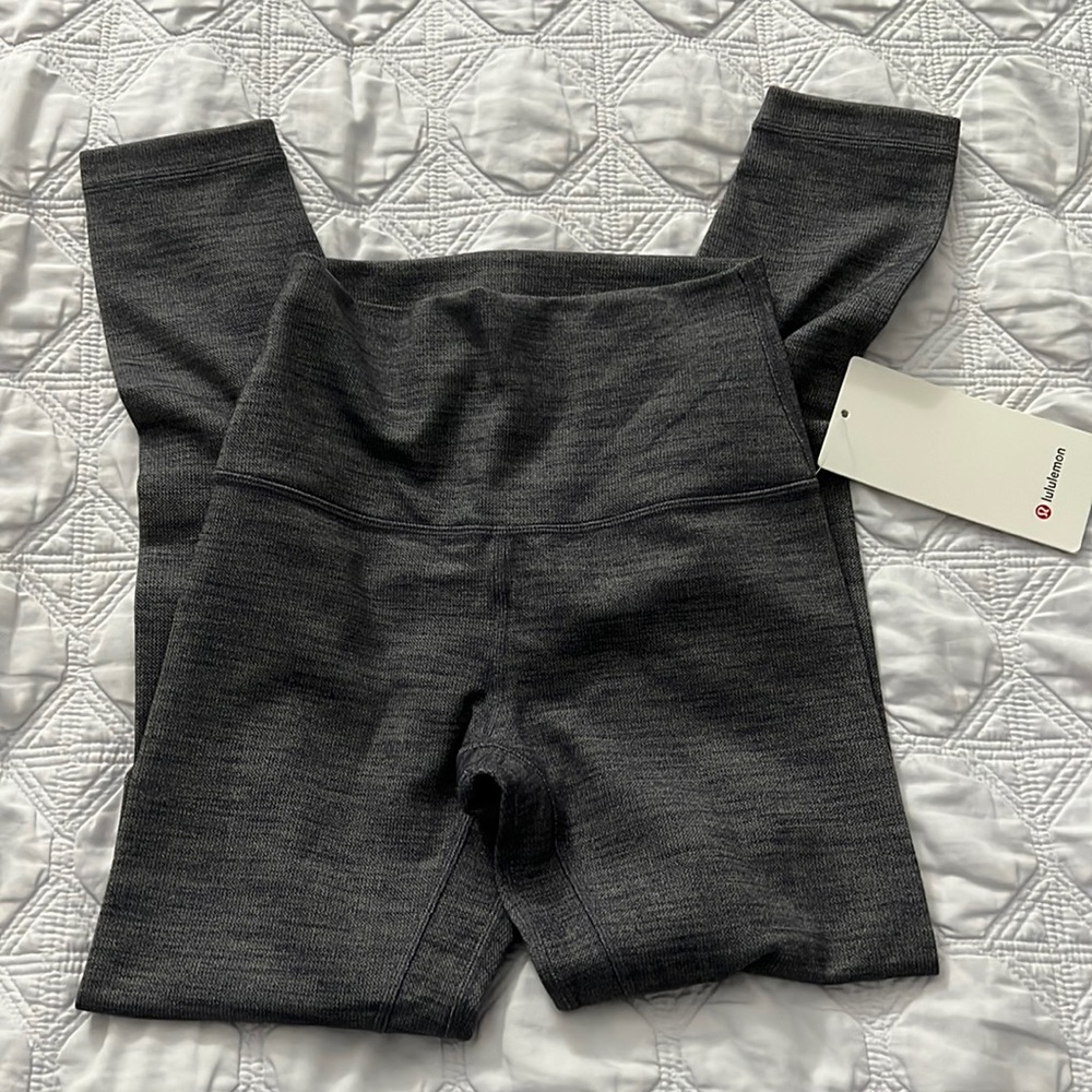 Brand new lululemon align